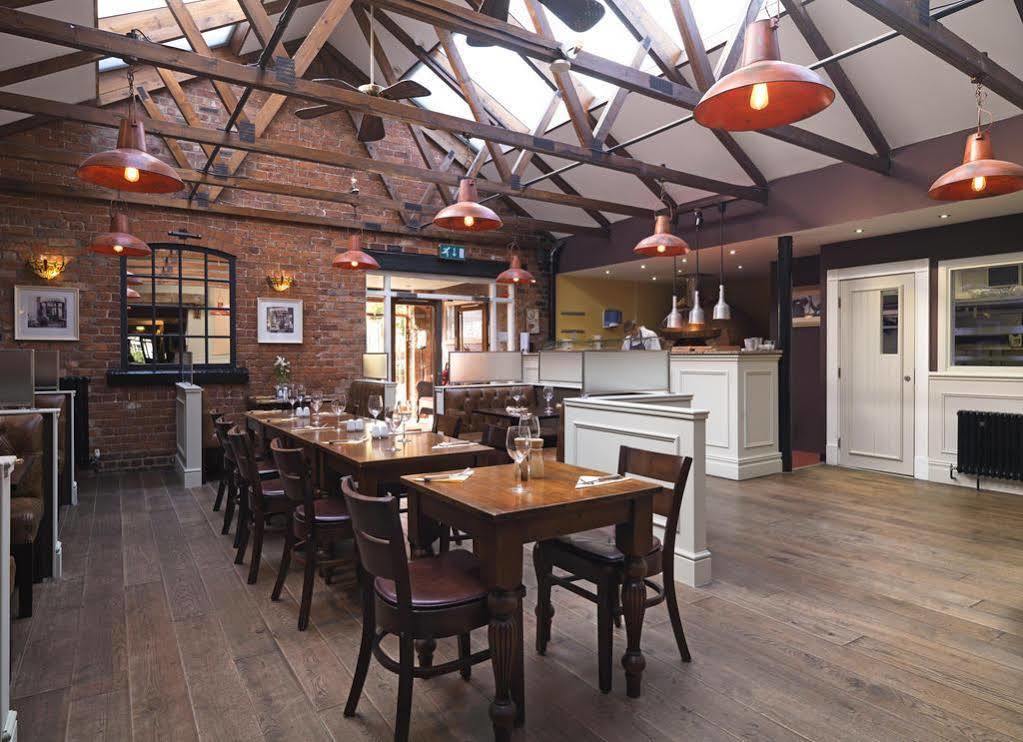 The Royal Oak, Kelsall 외부 사진