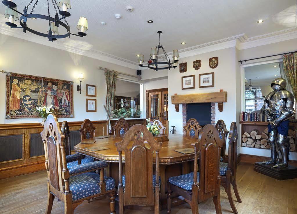 The Royal Oak, Kelsall 외부 사진